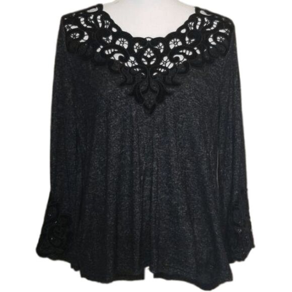 Passport, L/S Lace Detail Super Soft Top, NWT - Picture 1 of 8